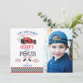 レーシングカーのドライバー4トリップ写真4th誕生日 招待状 (スタンド正面)