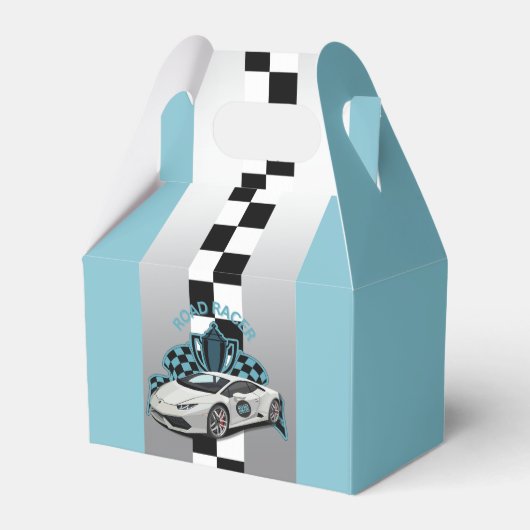 レーシングカーグリーン、ブラック&ホワイトのビーフボックス フェイバーボックス (正面サイド)