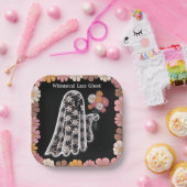 レースお洒落幽霊イラストレーションとフローラ ペーパープレート (パーティー)