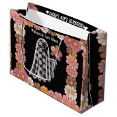 レースお洒落幽霊イラストレーションとフローラ ラージペーパーバッグ (正面アングル)