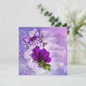 レースかわいらしパープルバタフライフラワーズ誕生日 招待状 (スタンド正面)