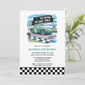 レースのまわりにトラック誕生日パーティー 招待状 (スタンド正面)