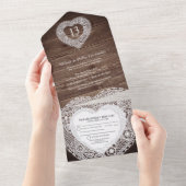 レースのウェディングドレスを着た結婚13周年を記念する封筒なしのカードです。 オールインワン招待状 (貼ってはがせる)