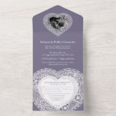 レースのウェディングドレスを着た結婚13周年を記念する封筒なしのカードです オールインワン招待状 (内側)