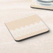 レースのボーダー コースター (左側)