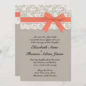 レースのリボンの灰色および珊瑚の結婚式招待状 招待状 (正面/裏面)