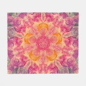 レースオーナメントマンダラ:ラウンドウォーター色デザイン フリースブランケット (正面(横))