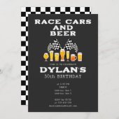 レースカーとビールフラッグ市松模様にレーシー誕生日 招待状 (正面/裏面)