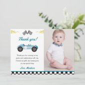 レースカーの男の子の誕生日パーティー　サンキューカード 招待状 (スタンド正面)