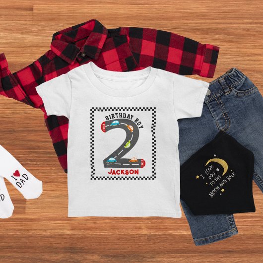 レースカーの2歳の誕生日ボーイ ベビーTシャツ