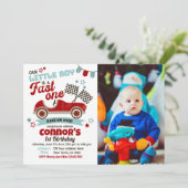 レースカーをテーマにしたパーティの招待状(2回目の誕生日) 招待状 (スタンド正面)