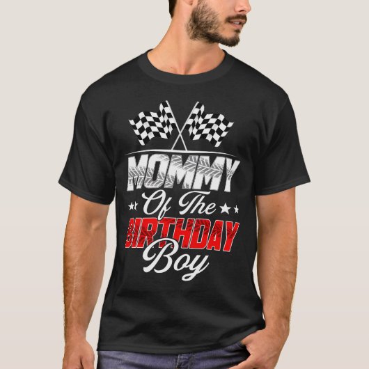 レースカーママ 誕生日ボーイのママ レーシングファミリー Tシャツ (正面)