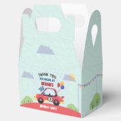 レースカーレーシングキッドの誕生日テーマ フェイバーボックス (オープン)