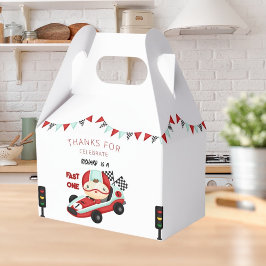 レースカーレーシングキッドの誕生日テーマ フェイバーボックス