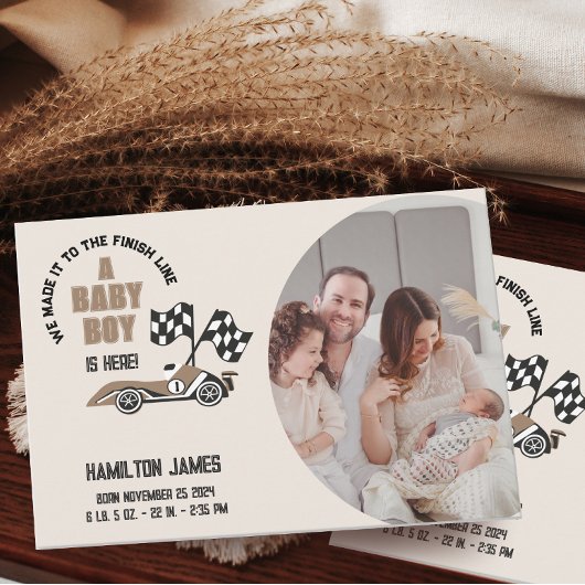 レースカー男の赤ちゃん誕生写真 案内状