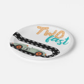 レースカー誕生日招待状セカンド誕生日アン ペーパープレート (アングル)