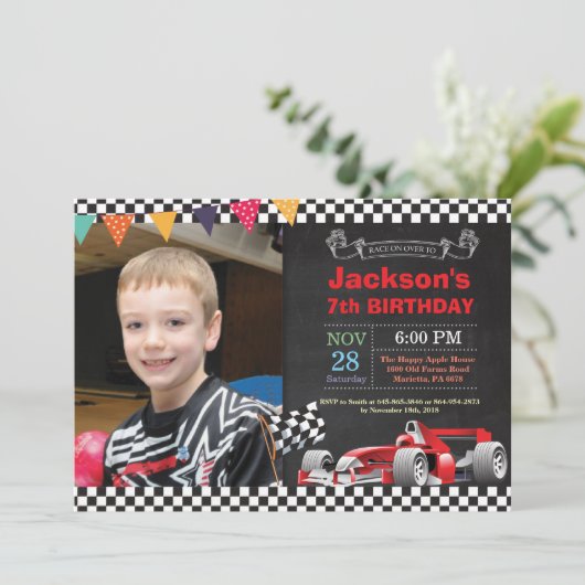 レースカー誕生日招待状。男の子の誕生日パーティー 招待状 (スタンド正面)