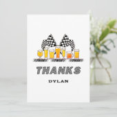 レースカー&ビールフラッグ市松模様にレーシー誕生日 サンキューカード (スタンド正面)