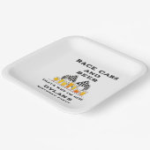 レースカー&ビールフラッグ市松模様にレーシー誕生日 ペーパープレート (傾斜あり)