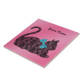 レースキャットティール（緑がかった色）バウ付き – ピンクパーソナライズされた色 タイル (側面)