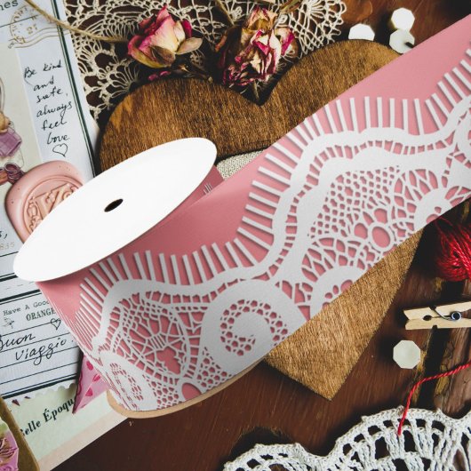 レースピンクと白の古いファッションヴィンテージ サテンリボン