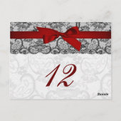 レースフェイクとリボン赤の黒いテーブル番号カード ポストカード (裏面)