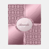 レースフェイクサテンジュエリーピンクモノグラム フリースブランケット (正面)