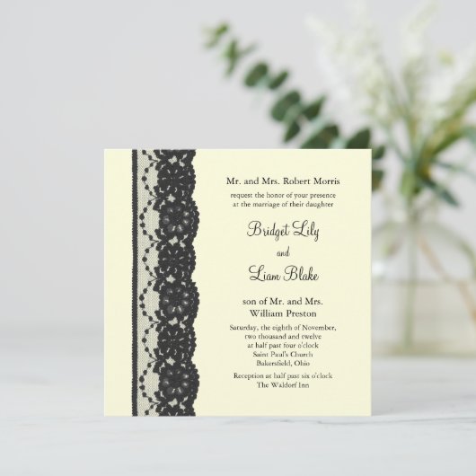 レースフランスの結婚式招待状(アイボリー) 招待状 (スタンド正面)