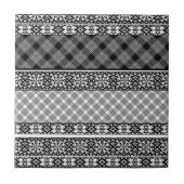 レース付き白ストライプの黒パッチワーク タイル (正面)