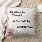 レース及びピンクフローラ設計装飾用クッション クッション (ブランケット)