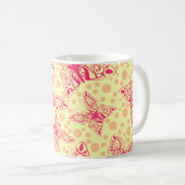レース深紅の蝶の黄色の水玉模様 コーヒーマグカップ (正面右)