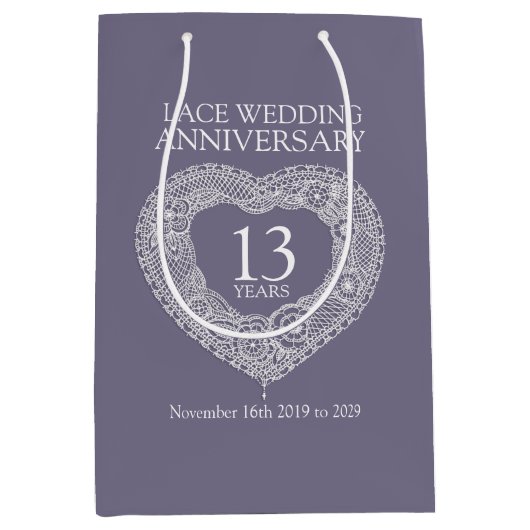 レース13周年記念結婚写真抱き枕 ミディアムペーパーバッグ (正面)