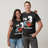 レース3歳の誕生日おめでとう少年幼児3歳三レーシングドライブ Tシャツ (ユニセックス)