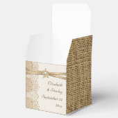 レース、リボンの花とバーラップ結婚の フェイバーボックス (オープン)