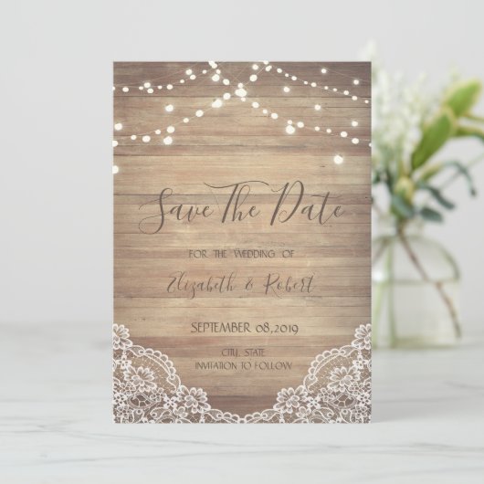 レース、木のテクスチャ、ストリングライト日付を保存 セーブザデート (スタンド正面)