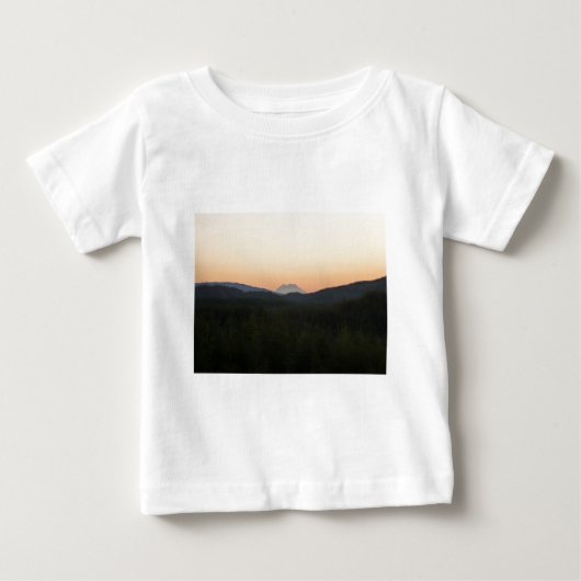 レーニア山の日の出 ベビーTシャツ (正面)