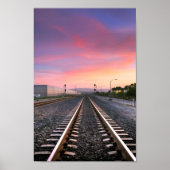 レールに乗る:クラシックトレインのアートワーク ポスター (正面)