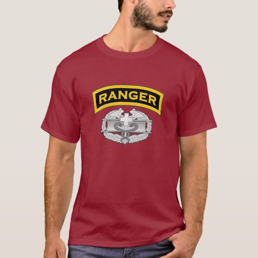 レーンジャーのタブ及び戦闘の医者のバッジ Tシャツ (正面)