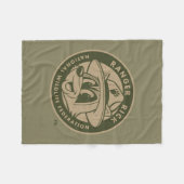 レーンジャーのリック|のレーンジャーのリックのカーキ色のロゴ フリースブランケット (正面(横))