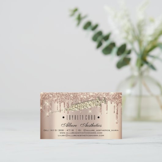 ロイヤリティカード6パンチメイクアップアーティストシリンジ ロイヤリティカード (スタンド正面)