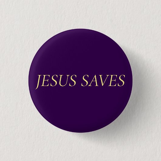 ロイヤルパープルのJesus Saves信仰引用 缶バッジ (正面)