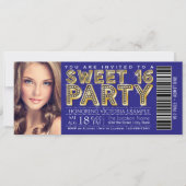 ロイヤルブルーとゴールドのSweet 16チケット 招待状 (正面)