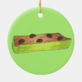 ログピーナッツバターセロリーレーズンスナックのアリ セラミックオーナメント (裏面)