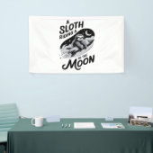 ロケットに乗って月に向かうナマケモノ 横断幕 (トレードショー)