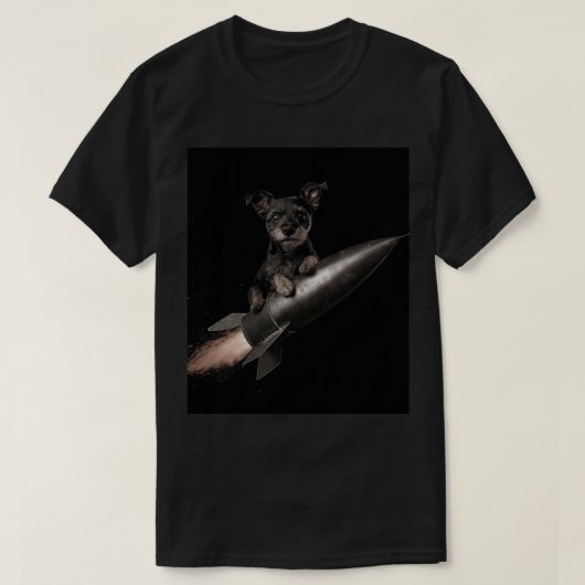 ロケットTシャツにゴシック様式の犬を妖怪する Tシャツ (デザイン正面)