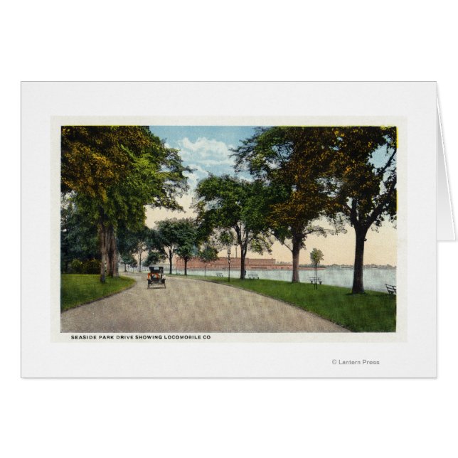 ロコモビルを見せるシーサイドパークドライブビュー (正面横)