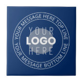 ロゴとカスタマイズ可能な循環文字 | ネイビーブルー タイル (正面)