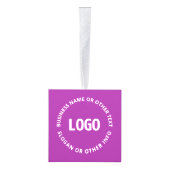 ロゴとカスタマイズ可能な文字 | 紫バイオレット キューブオーナメント (右)