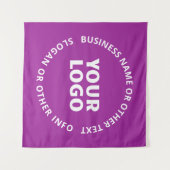 ロゴとカスタマイズ可能な文字 | 紫バイオレット タペストリー (正面(横))