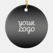 ロゴとダークモダングレーの編集可能カラーグラデーション セラミックオーナメント (正面)